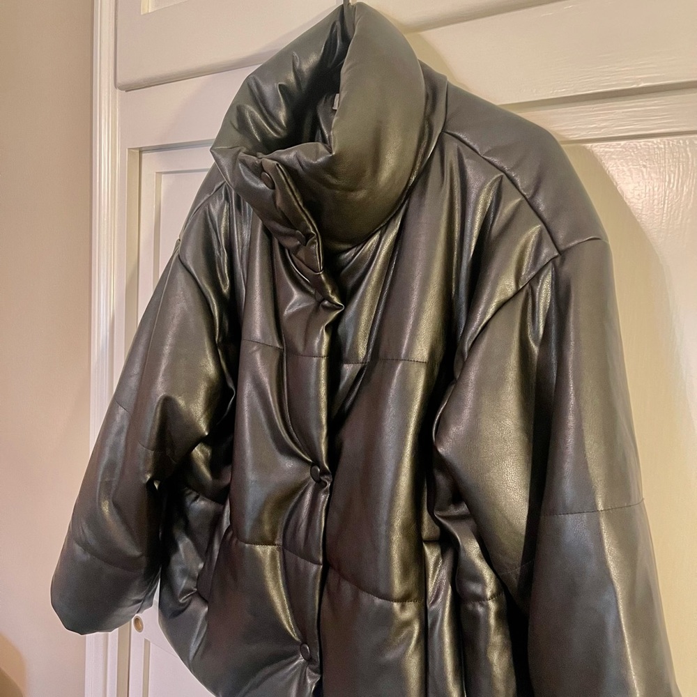 NWT Sans Souci PU Leather Bomber Jacket - Picture 4 of 6